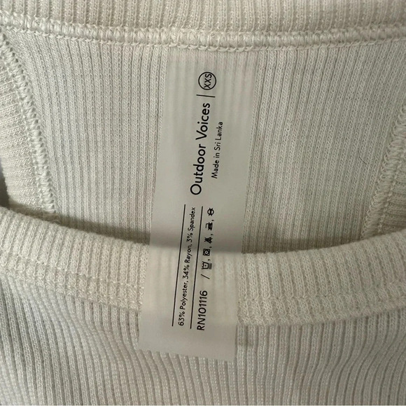 Outdoor Voices Women's Cozy Ribbed Racerback Tank in Milk Stone Size XXS NWT - Picture 3 of 5
